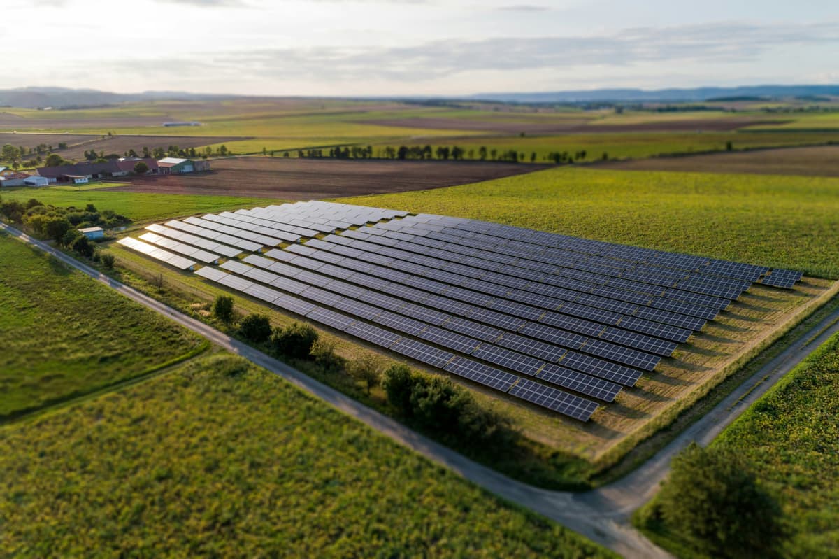 Solar supply chain and installation
